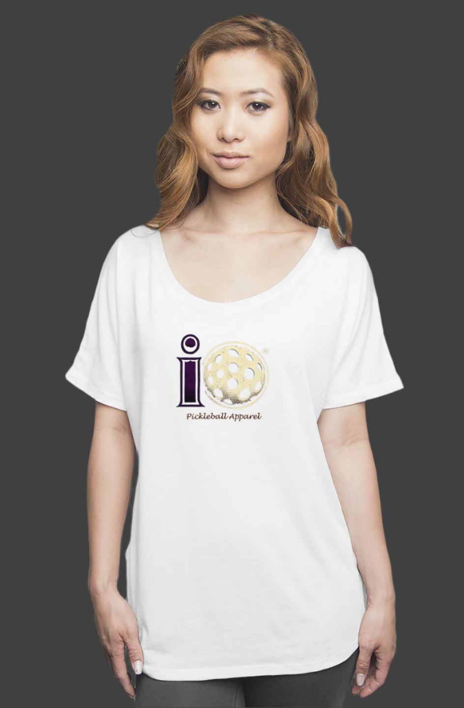 io-Women's slouchy tee